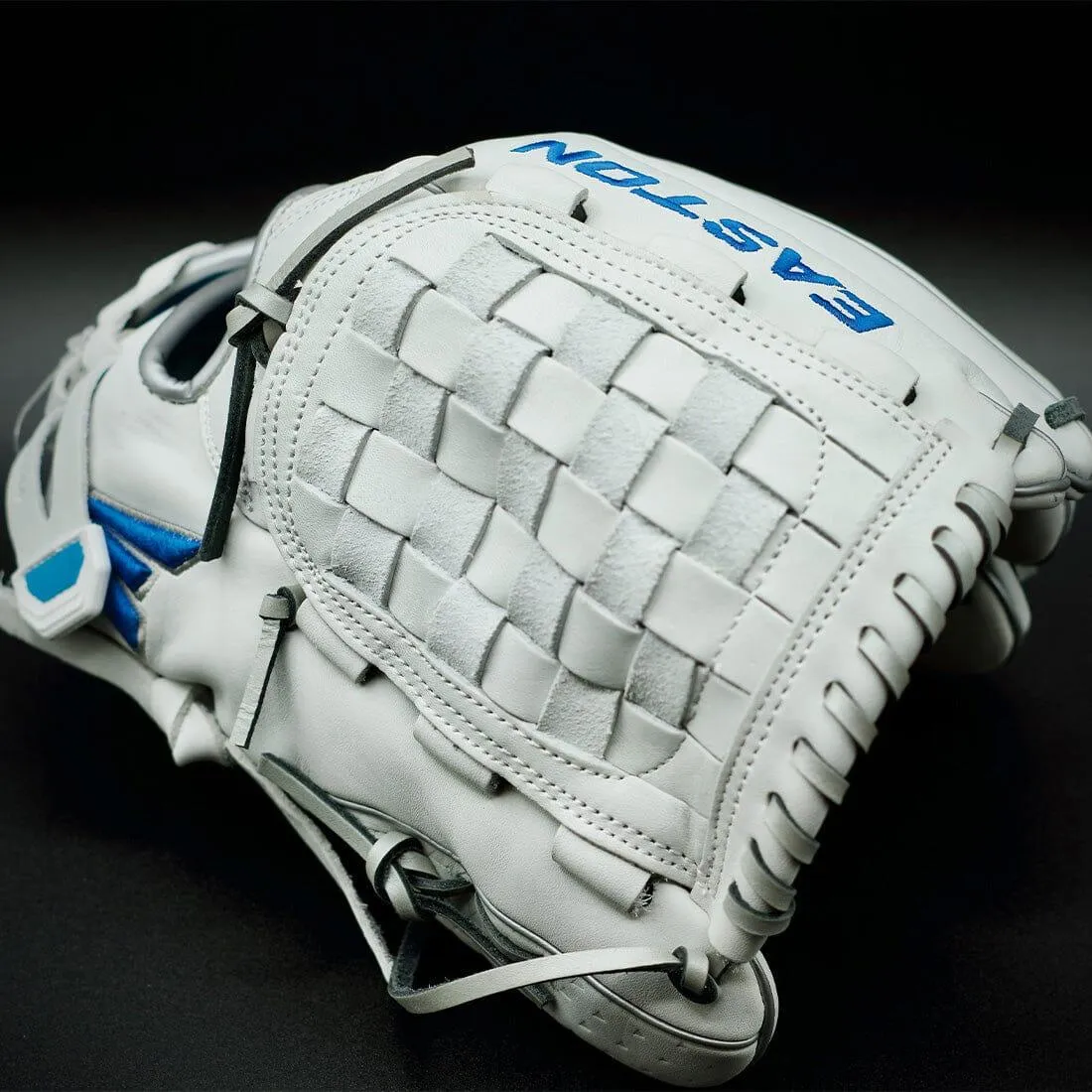 Easton Ghost NX 12.5" Pitcher/Infield Fastpitch Softball Glove: GNXFP125