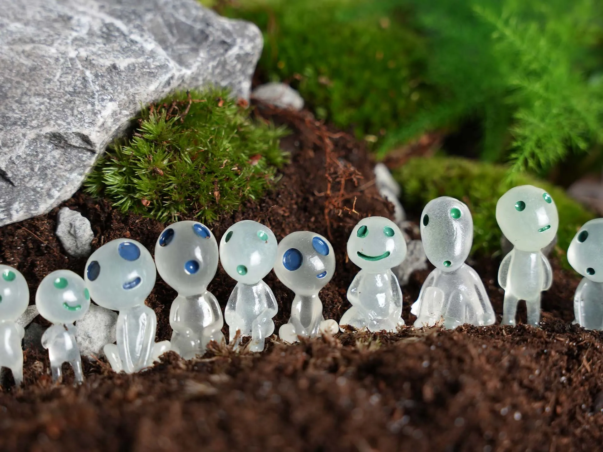 Glow In The Dark Planthero’s - 10pcs - 3cm