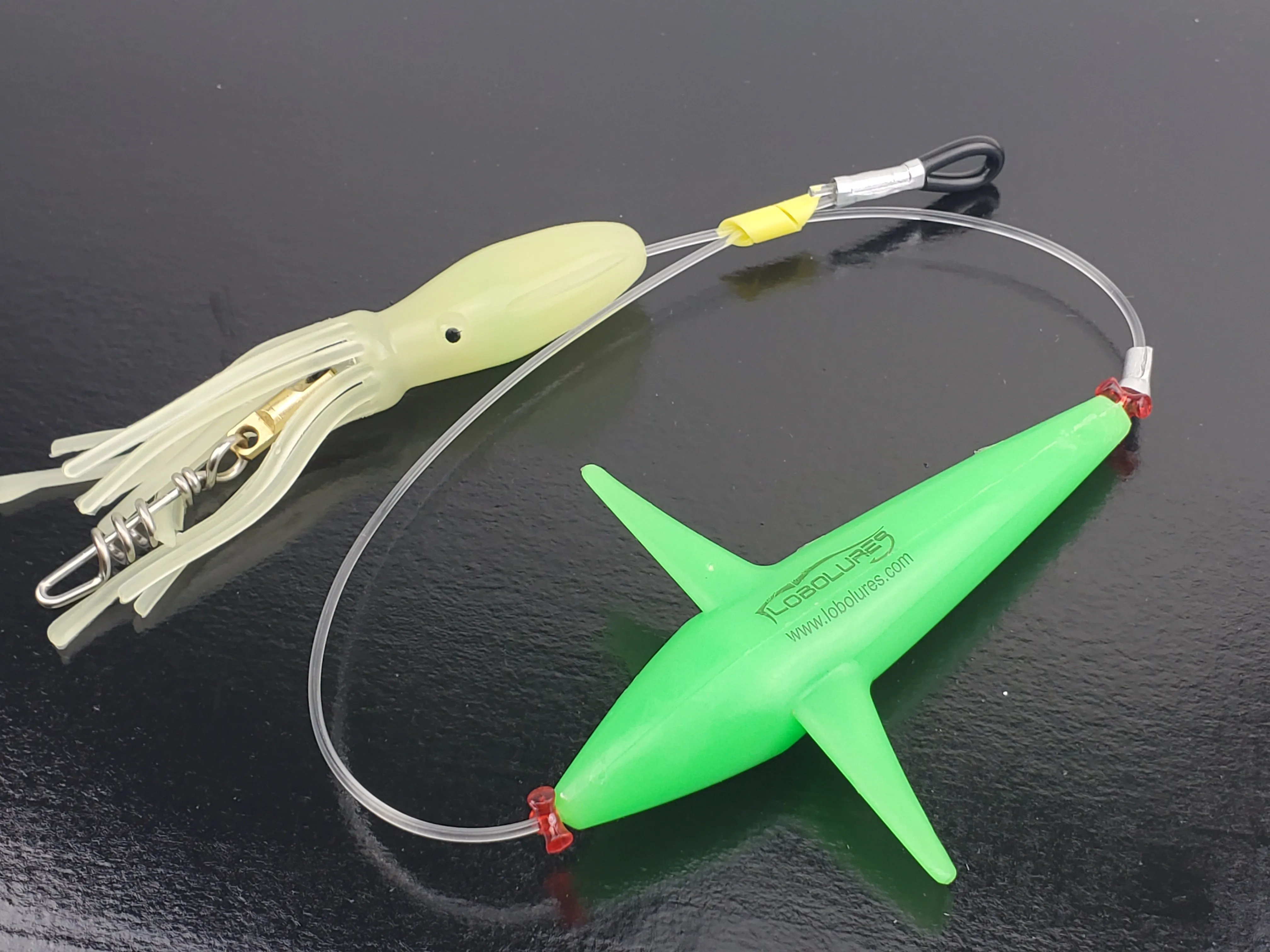 Lobo Lures Super Glow Add-a-Bird Daisy Chain Rig With Corkscrew Quick Change Swivel