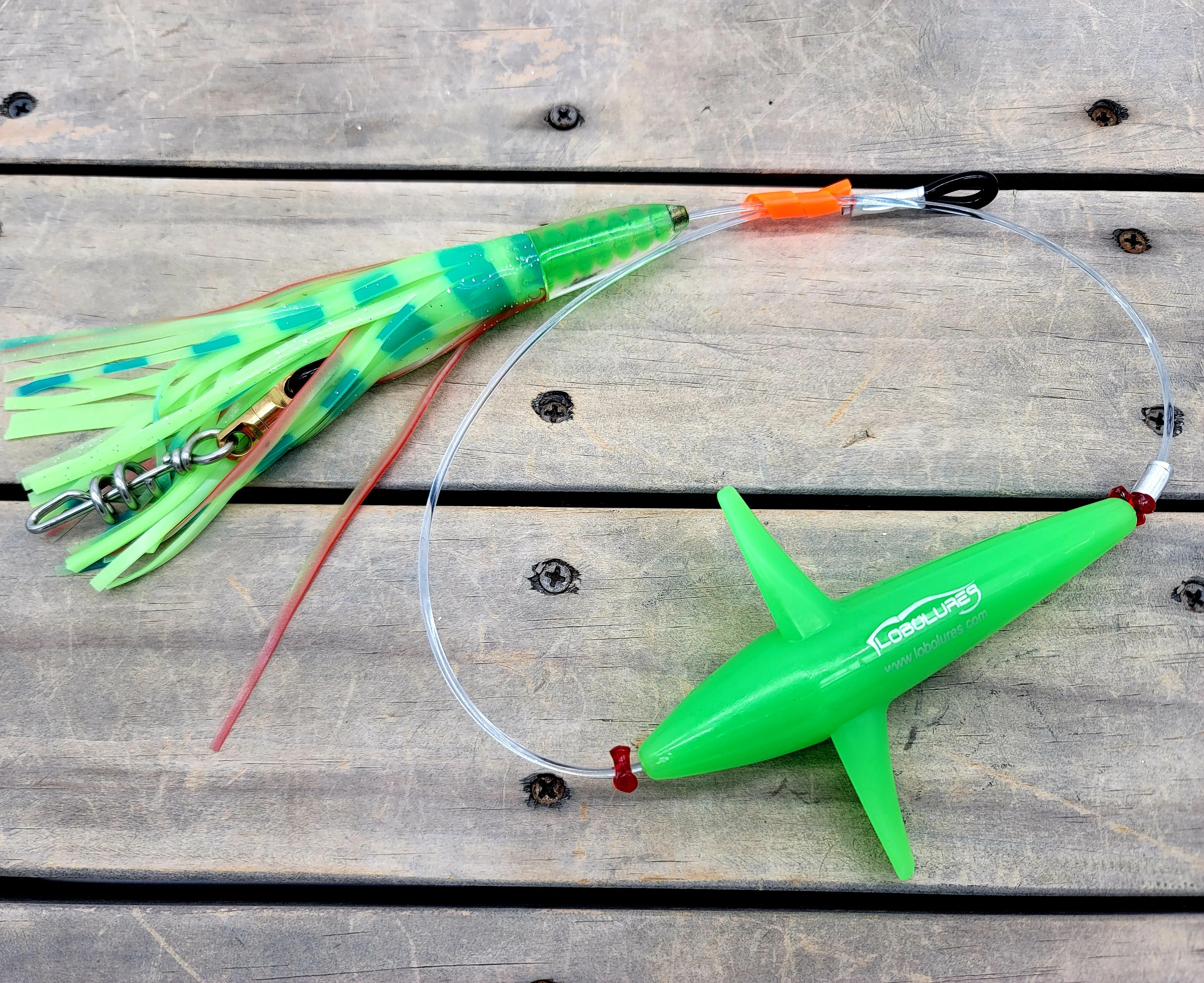 Lobo Lures Super Glow Add-a-Bird Daisy Chain Rig With Corkscrew Quick Change Swivel