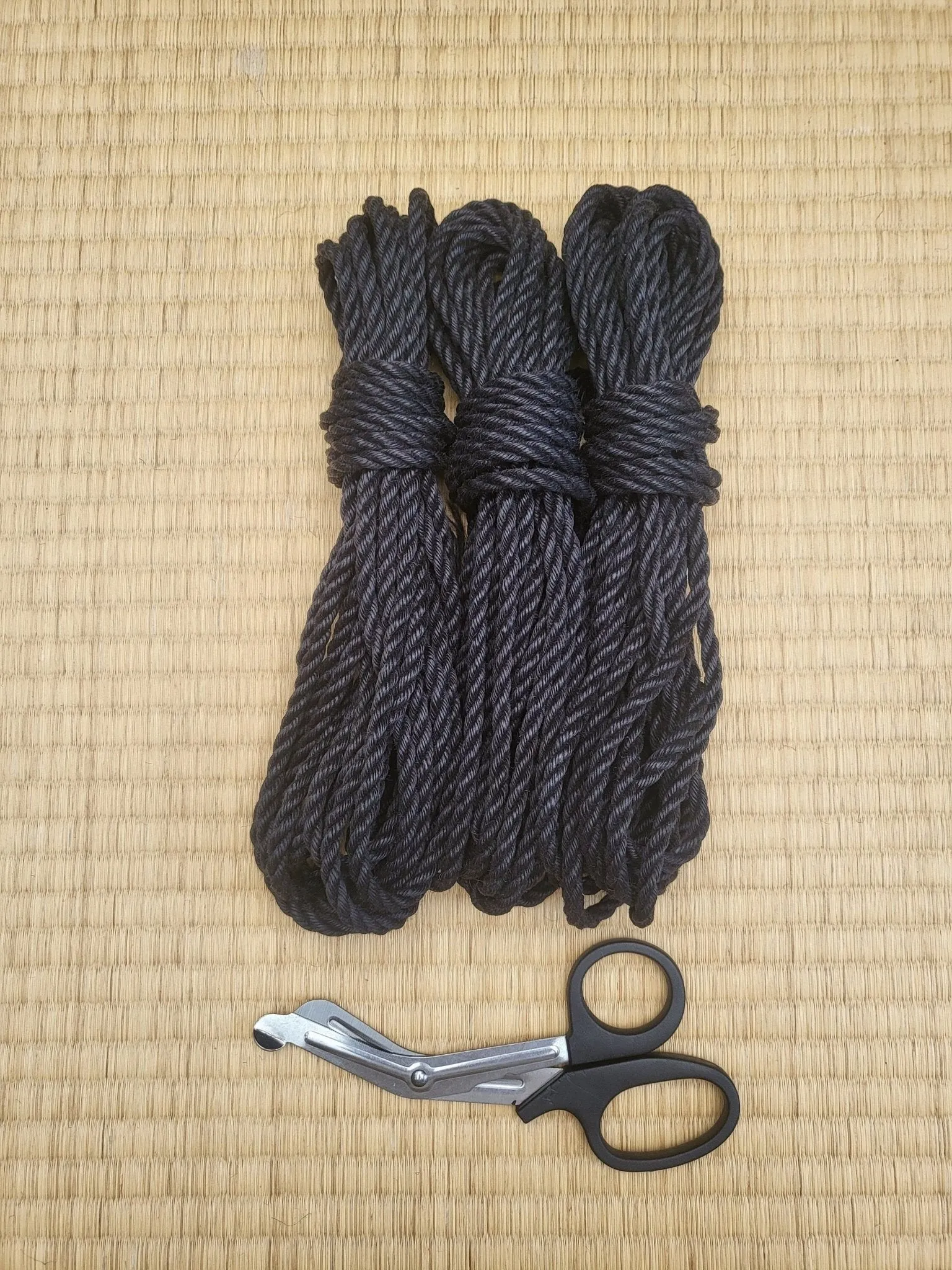 Raven Black - Fully treated Jute shibari rope